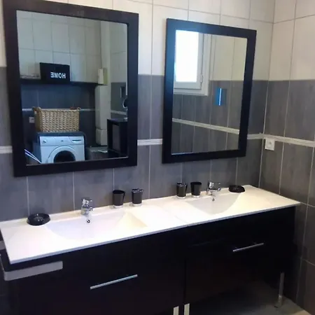 Villa Chaleureuse En Sud Ardeche Avec Piscine Privee 200 M² Chassiers